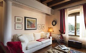 Molino Stucky Flat